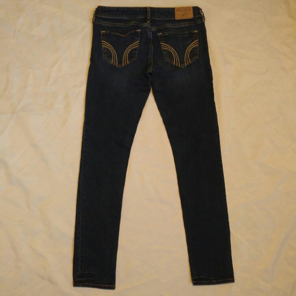 Hollister super skinny jeans - Picture 2 of 8